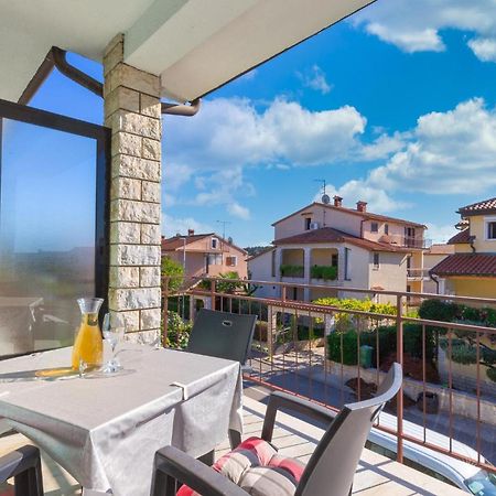 Milo Apartman Poreč Kültér fotó