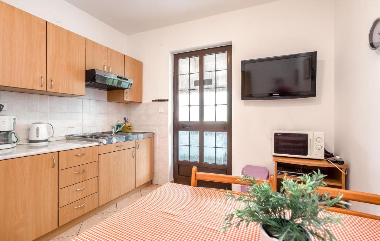 Milo Apartman Poreč Kültér fotó