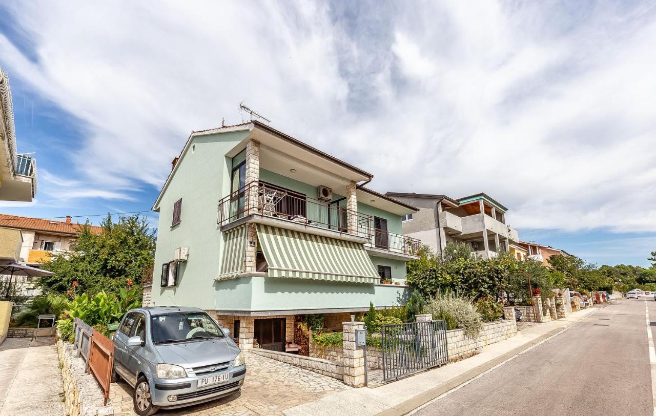 Milo Apartman Poreč Kültér fotó