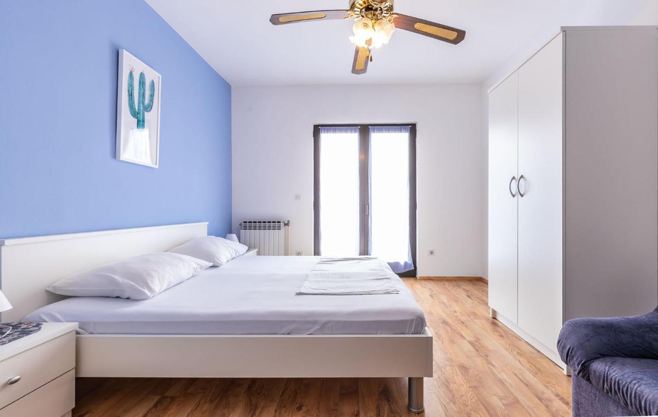 Milo Apartman Poreč Kültér fotó